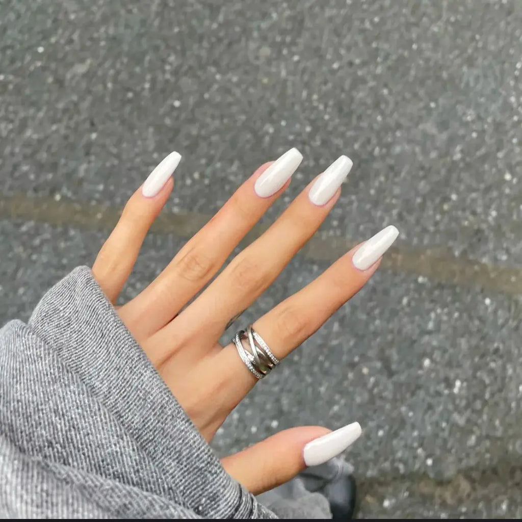 Ballet Bright White Finished Fake Nail Tips